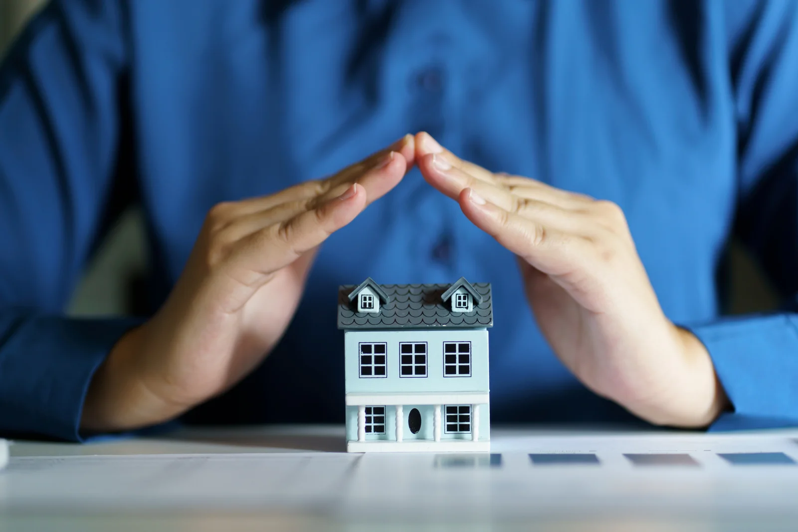 real estate investment property insurance and security real estate agent offer house 1767005784075